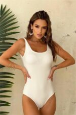 Kadın Düz Beyaz Renk İç Astarlı İnce Kaplı Yüzücü Mayo